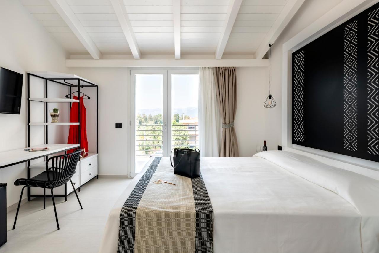 Cara A Bentu - Charming Rooms Tortolì Exteriér fotografie